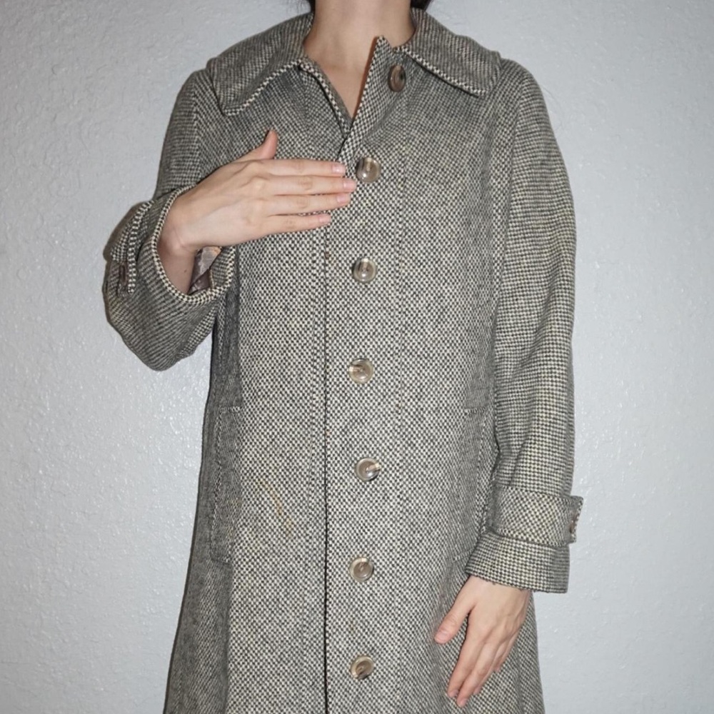 Helen of Memphis Houndstooth Coat